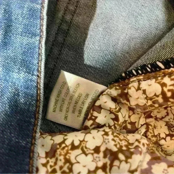 Modcloth Medium Wash Cropped Bow Detail Ankle Jeans Size S - Picture 9 of 12